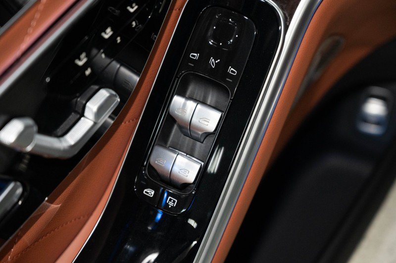 Certified 2026 Mercedes-Benz S 580 4MATIC Sedan image 23