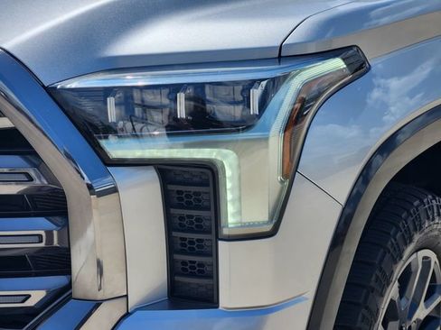 Used 2024 Toyota Tundra Platinum AWD/4WD image 9