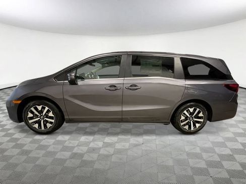 New 2026 Honda Odyssey EX-L image 3