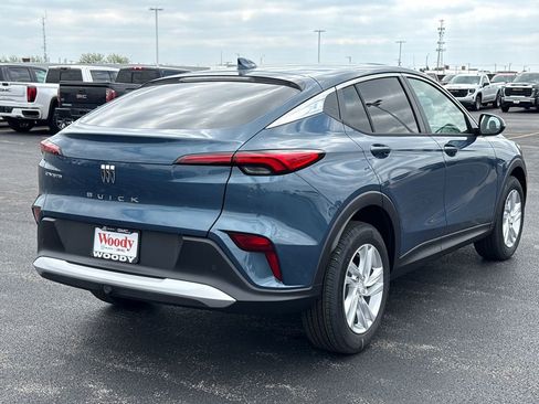 New 2026 Buick Envista Preferred FWD image 9
