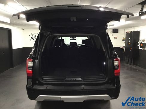 Used 2021 Ford Expedition Max Platinum AWD/4WD image 17