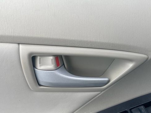 Used 2011 Toyota Prius Four w/ Navigation Pkg FWD image 8