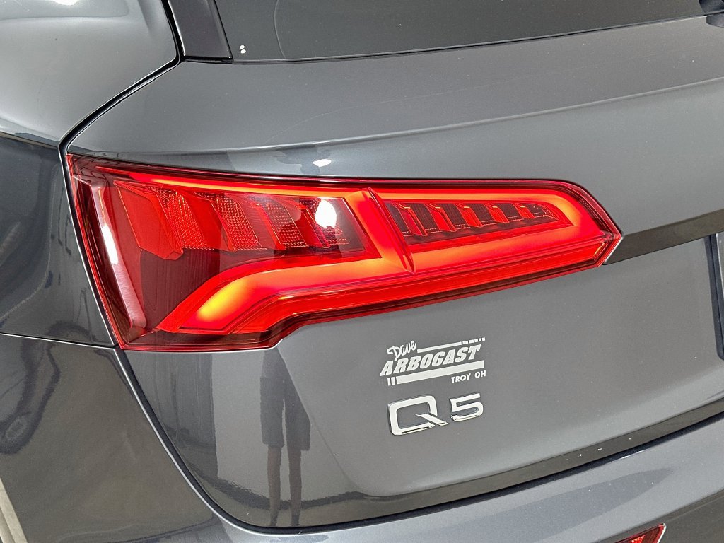 Used 2018 Audi Q5 2.0T Premium Plus w/ Premium Plus Package AWD/4WD image 44
