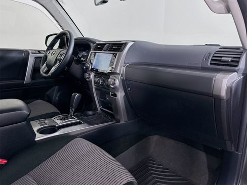 Certified 2022 Toyota 4Runner SR5 image 28