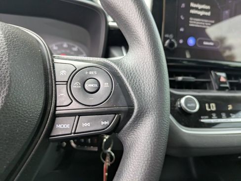 Used 2024 Toyota Corolla LE image 22