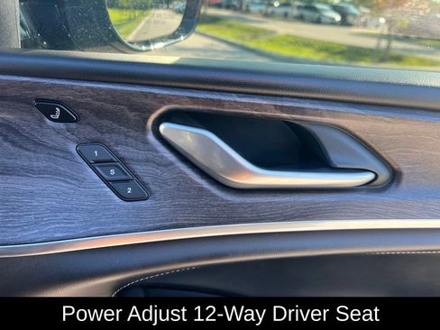 Certified 2022 Jeep Grand Cherokee L Overland w/ Luxury Tech Group IV RWD image 15