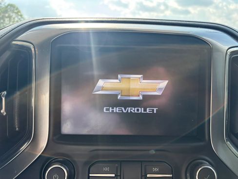 Used 2020 Chevrolet Silverado 1500 RST AWD/4WD image 23