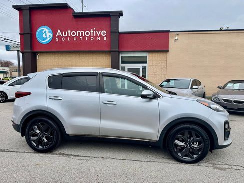Used 2021 Kia Sportage S image 6