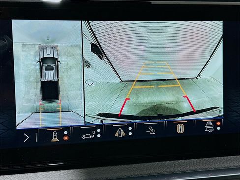 New 2026 GMC Sierra 2500 Denali w/ Denali Reserve Package image 13