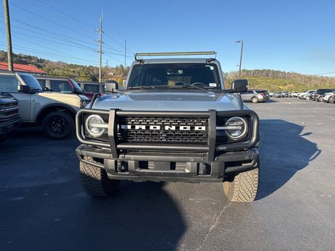 Used 2023 Ford Bronco Wildtrak image 9