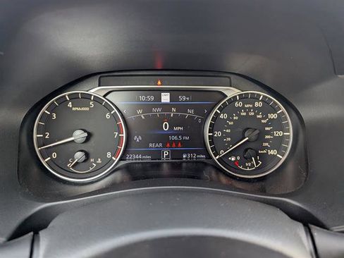 Used 2025 Nissan Altima 2.5 SL image 18