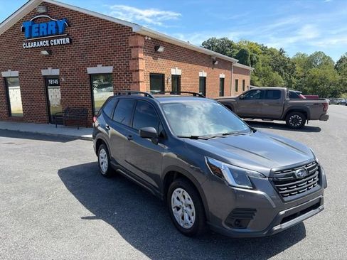 Used 2022 Subaru Forester AWD/4WD image 1
