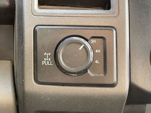 Used 2017 Ford F350 XL image 5