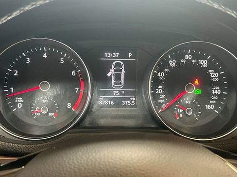 Used 2016 Volkswagen Passat 1.8T R-Line image 29