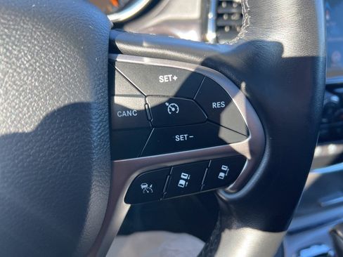 Certified 2021 Jeep Grand Cherokee Overland image 26