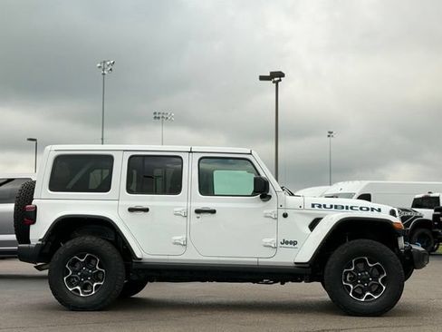 Used 2023 Jeep Wrangler Unlimited Rubicon 4xe w/ Cold Weather Group AWD/4WD image 38