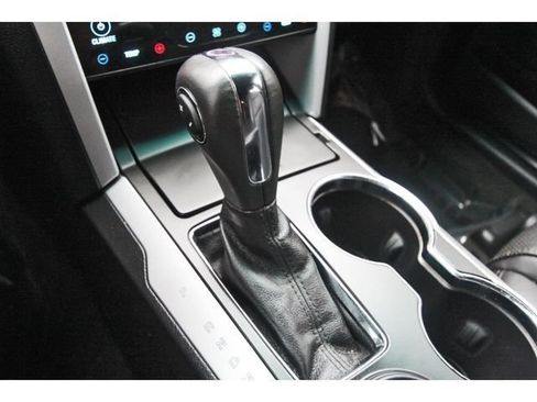 Used 2014 Ford Explorer Limited w/ Equipment Group 301A FWD image 27