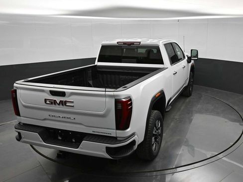 New 2026 GMC Sierra 2500 Denali w/ Denali Reserve Package AWD/4WD image 31