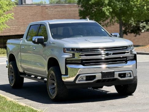 Used 2020 Chevrolet Silverado 1500 LTZ w/ LTZ Plus Package AWD/4WD image 3
