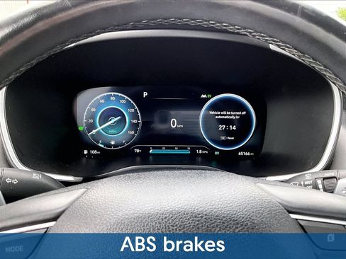 Used 2021 Hyundai Santa Fe Limited AWD/4WD image 17