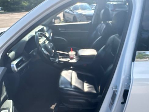 Used 2020 Kia Telluride LX FWD image 9