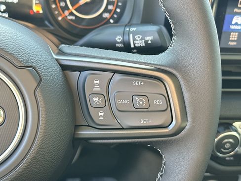 New 2026 Jeep Gladiator Sport image 18