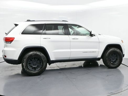 Used 2016 Jeep Grand Cherokee Laredo w/ Quick Order Package 23E AWD/4WD image 8