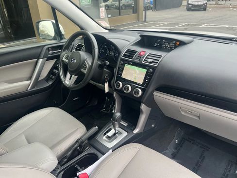 Used 2017 Subaru Forester 2.5i Limited image 13
