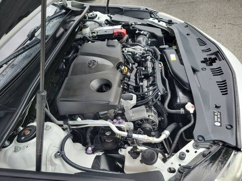 Used 2019 Toyota Camry SE w/ Convenience Package FWD image 37