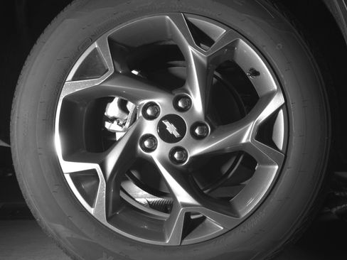 Used 2025 Chevrolet Trax LT FWD image 15