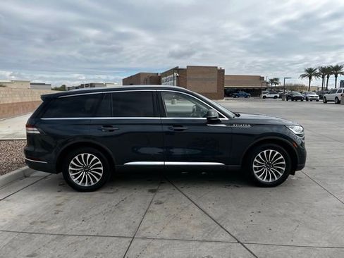 Used 2022 Lincoln Aviator Reserve w/ Equipment Group 201A image 3