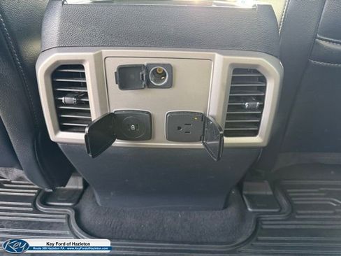 Used 2022 Ford F250 Lariat w/ Chrome Package image 28