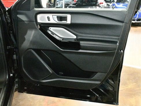 Used 2023 Ford Explorer ST w/ Equipment Group 401A AWD/4WD image 42