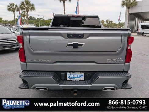 Used 2023 Chevrolet Silverado 1500 High Country w/ Technology Package AWD/4WD image 5