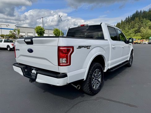 Used 2017 Ford F150 XLT w/ Equipment Group 301A Mid AWD/4WD image 4