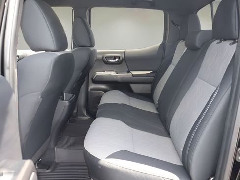 Certified 2023 Toyota Tacoma TRD Sport AWD/4WD image 12