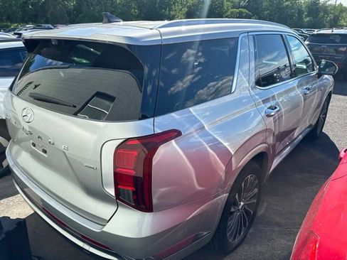 Used 2024 Hyundai Palisade Calligraphy AWD/4WD image 5