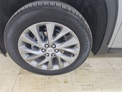 Used 2025 Buick Enclave Preferred image 25