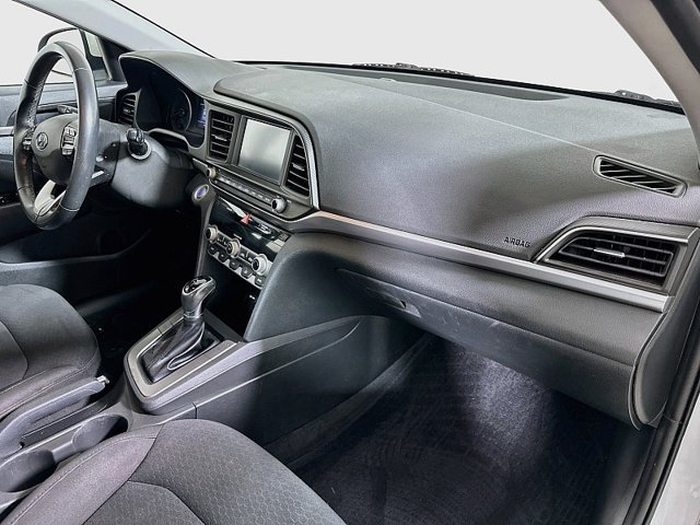 Used 2019 Hyundai Elantra Value Edition w/ Winter Weather Package FWD image 28