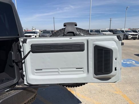 New 2026 Ford Bronco Outer Banks image 24