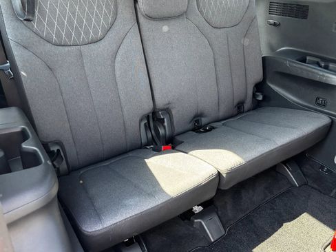 Used 2022 Hyundai Palisade SEL w/ Cargo Package image 28