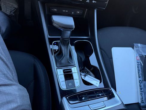 Used 2024 Hyundai Tucson SEL image 16