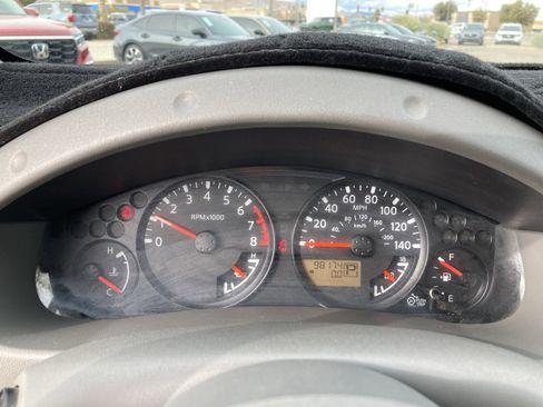 Used 2019 Nissan Frontier SV image 12