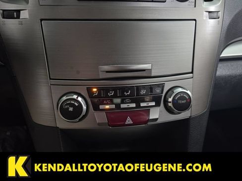 Used 2013 Subaru Outback 2.5i Premium w/ Popular Pkg 1B AWD/4WD image 18