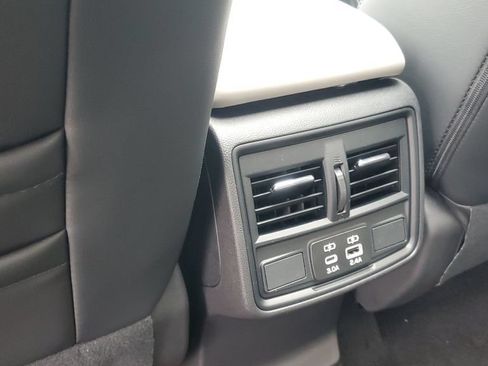 Certified 2026 Subaru Forester Premium AWD/4WD image 28