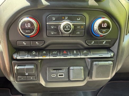 Used 2020 Chevrolet Silverado 1500 LT w/ Texas Edition AWD/4WD image 23