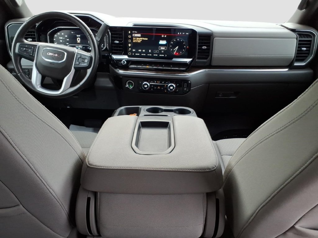 Used 2023 GMC Sierra 1500 SLE AWD/4WD image 14