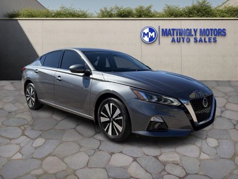 Used 2021 Nissan Altima 2.5 SL image 1
