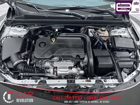 Used 2022 Chevrolet Malibu LT image 3