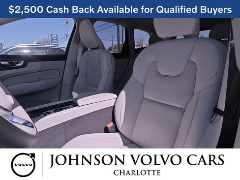 New 2026 Volvo XC60 B5 Ultra w/ Protection Package Premier image 15
